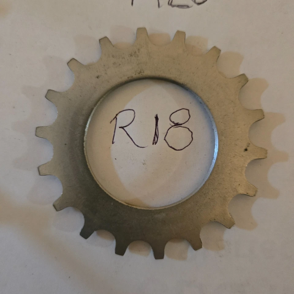 Suntour R18 Freewheel Cog for New Winner, *Winner and *Winner Pro 5/6/7s - Image 1 of 1