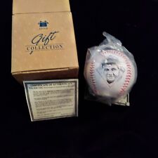 BABE RUTH MLB 100th Anniv Commemorative Baseball w/ display - Avon 1995