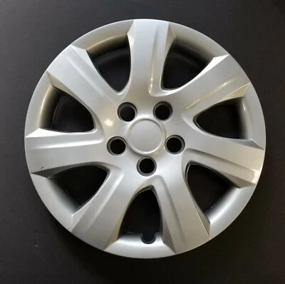 Wheel Cover Hubcap Replica for 2010–2011 Toyota Camry 16-inch (1-Piece) #61155 - Imagem 1 de 4