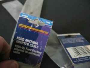 Metra 40-FD10 1995-2005 Ford/Lincoln/Mercury Aftermarket Antenna Adapter NEW - Picture 1 of 2