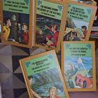 Lot de cinq livres mystères Hardy Boy révisions des années 1960. Excellent état !