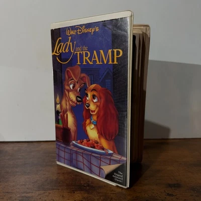 Disney VHS Lady and the Tramp 1987 Black Diamond Classics Clamshell Tape - Image 1 of 4