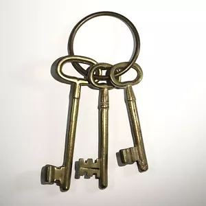 Lotto di 3 grandi chiavi scheletro in OTTONE vintage e porta anelli - Foto 1 di 6