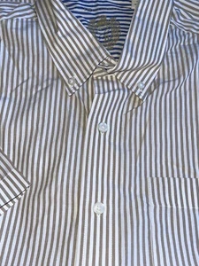 Cutter & Buck Men's Khaki White Striped Short Sleeve Button Up Shirt Large - Picture 1 of 2