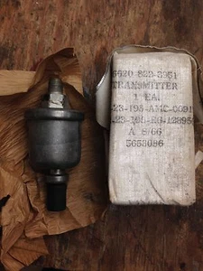 MS 24539-1 24V Oil/Air Pressure sending Unit, 0-120 M38, M37, M35 Etc. - Picture 1 of 5