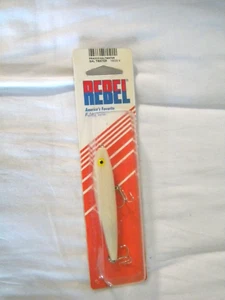 Vtg Rebel Pradco Saltwater 14020 3 1/2" Bone Minnow new in pkg - Picture 1 of 2