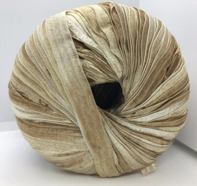 Memento - Berlini Ribbon Yarn #152 Sandstone - Beige, Tan - 50gr 88yds 3/8"wide - Image 1 of 3