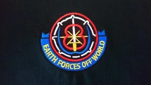 SUDADERA CON CAPUCHA BABYLON 5 EARTH FORCES OFF WORLD - Imagen 1 de 1