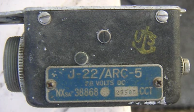 US Military WWII Junction box, J-22 / ARC-5 - Image 1 of 4