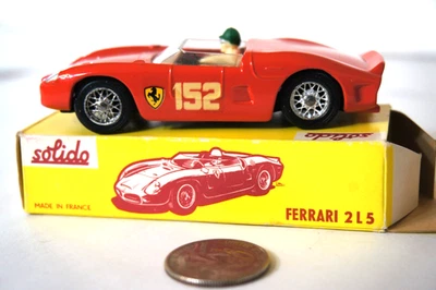 FERRARI 2L5 1:43 SOLIDO 129 ROJO METAL MODELO DIE CAST COCHE DE CARRERAS NUEVO EN CAJA DE FÁBRICA Foto 1 de 4