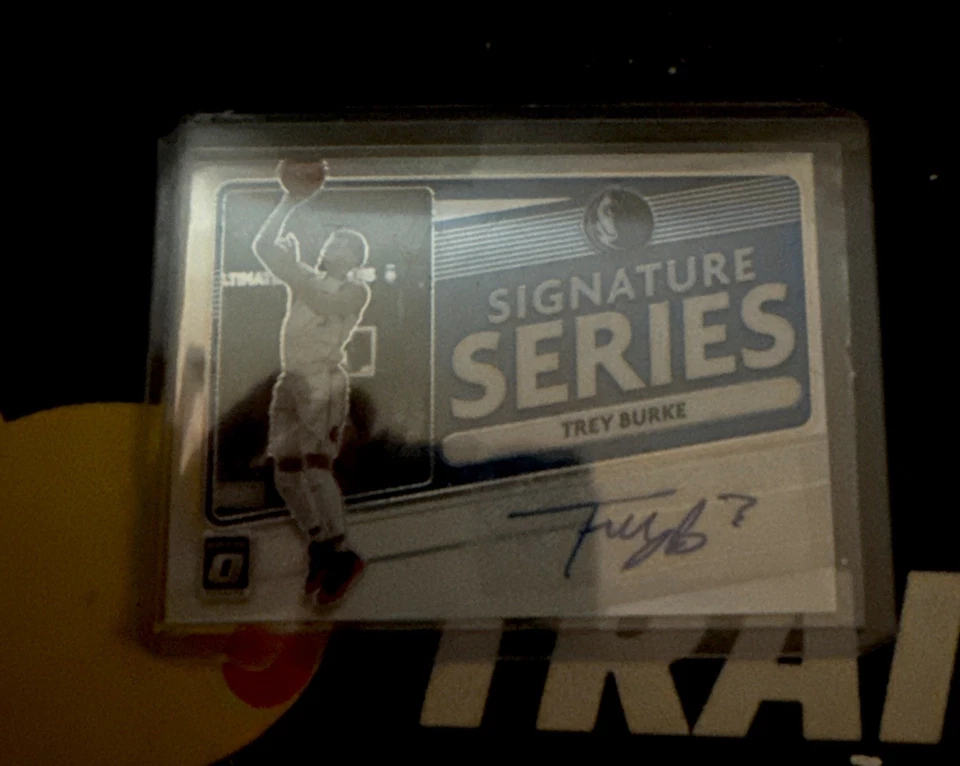 Trey Burke 2020-21 Optic Basketball Signature Series Auto Card SP #SS-TBK Silver - Image 1 of 2