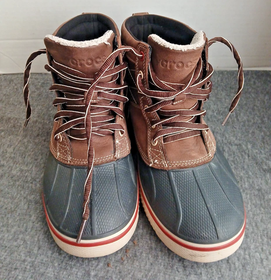 Crocs AllCast Pato Imitación Piel Acolchado Impermeable Botas de Invierno Para Mujer Talla M8 Marrón  Foto 1 de 4