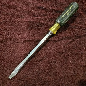 Klein 600-8 Slotted Screwdriver: 3/8" Width, 13-5/16" OAL, 8" Blade Length - Picture 1 of 6