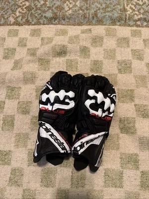 Guantes Alpinestars GP Plus R V3 Foto 1 de 3