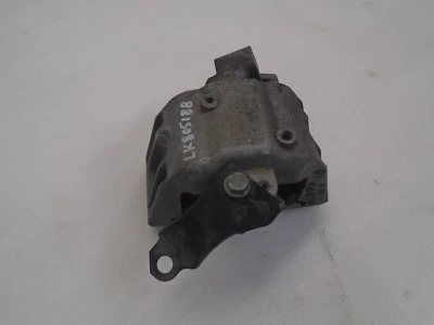 99-05 VOLKSWAGEN BEETLE 1.8L TURBO FRONT RIGHT SIDE ENGINE MOUNT OEM LK805188  - Image 1 of 4