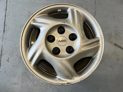 Колпак колеса 15 дюймов 9593790 для Pontiac Montana Trans Sport Grand Prix 1997-2005 годов выпуска от оригинального производителя - Изображение 1 из 4