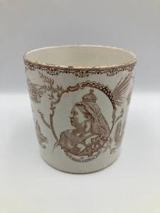 Antique Queen Victoria Diamond Jubilee Cup, 9 cm high, in good condition. - Picture 1 of 12