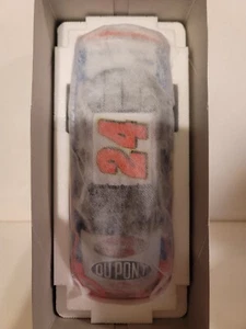 Jeff Gordon NASCAR 1/24 #24 2003 Monte Carlo - The Victory Lap - die cast car - Picture 1 of 6