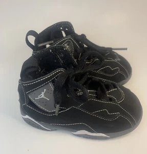 Child Size 7C Air Jordan True Flight Kid's Sneaker Black/Metallic Silver w/box - Picture 1 of 6