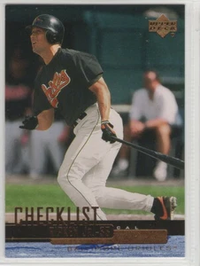 2000 Upper Deck Baseball Baltimore Orioles Team Set - Picture 1 of 1