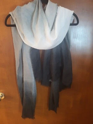 CUSHNIE 围巾 灰色 Horizon Ombre 黄油 柔软 豪华 超大 舒适 — 第 1/4 张图片