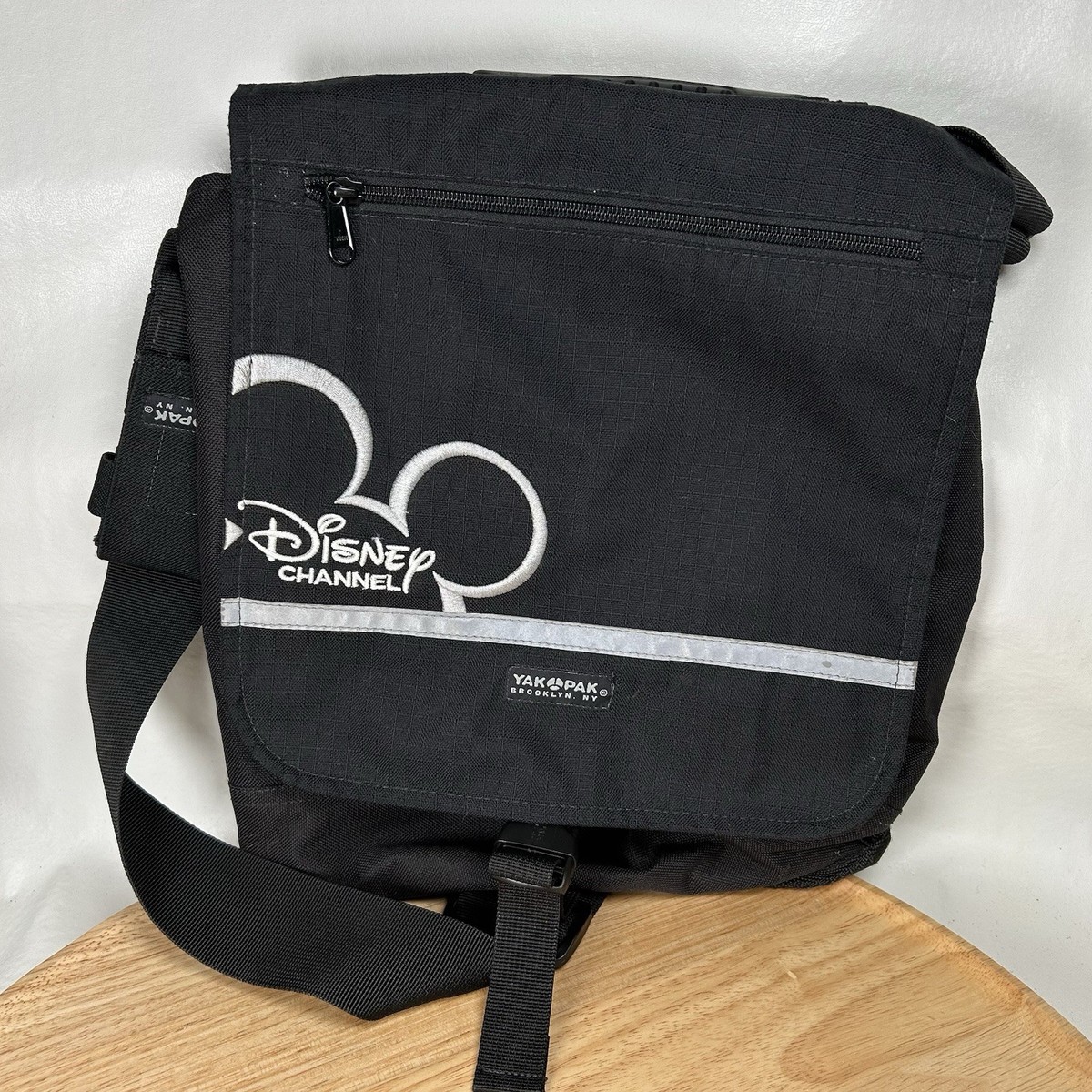 90's YAK PAK Skateboard Sling Bag テック 90's YAK PAK Skateboard Sling Bag テック 90's YAK PAK