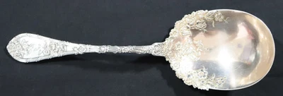 Cuchara para servir bayas lavadas de oro de ley Durgin Dauphin 9" sin monos Foto 1 de 4