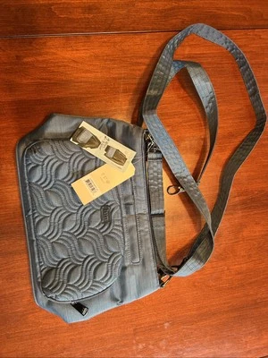 Bolso Bandolera LUG Camper Acolchado Retirado Azul Océano RFID Multi Bolsillos Foto 1 de 4