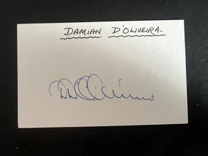 DAMIAN D'OLIVEIRA - LATE GREAT WORCESTERSHIRE CRICKETER -  SIGNED WHITE CARD - Picture 1 of 1
