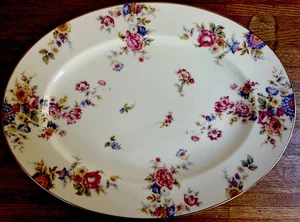 Bonito plato de porcelana Chintz de colección borde dorado pesado - Imagen 1 de 6