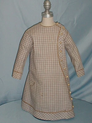 Dulce Vestido Antiguo Infantil Bullicioso Victoriano 1880 Algodón Tostado a Cuadros Foto 1 de 4