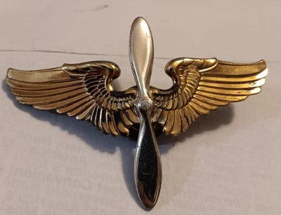 STERLING WW2 US ARMY AIR FORCES PILOTS HAT BADGE INSIGNIA PIN - Image 1 of 3