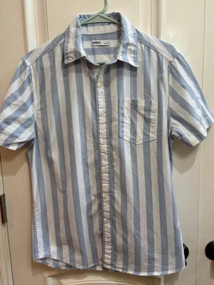 Sonoma 蓝色/白色条纹棉混纺短袖纽扣前衬衫 S 码 — 第 1/4 张图片