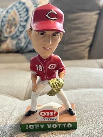 JOEY VOTTO Cincinnati Reds 2012 SGA Gold Glove BOBBLEHEAD Cover