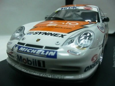 WOW EXTREMELY RARE Porsche 996 911 GT3R #2 Miau Sepang 2004 LE1000 1:18 Auto Art - Image 1 of 4