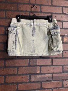 New Pretty Little Thing Shape Vintage Washed Denim Mini Skirt Size 4 - Picture 1 of 8