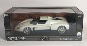 Hot Wheels MASERATI MC12 1:18 in Box See Description - Imagen 1 de 24