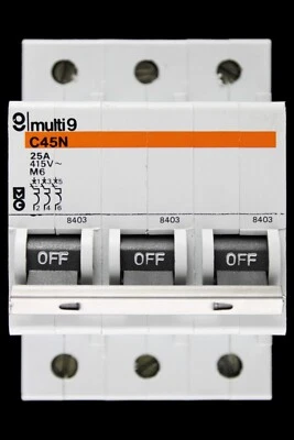 MERLIN GERIN 25 AMP TYPE 2 M6 TRIPLE POLE MCB CIRCUIT BREAKER C45N 8403 - Image 1 of 4