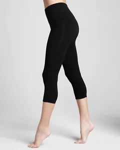 Ladies/Girls Cotton 3/4 Stretchy Lovely Soft Black Colour Crop Leggings - Picture 1 of 11