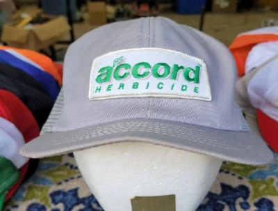 VINTAGE ACCORD HERBICIDE MESH SNAPBACK HAT CAP - Image 1 of 4