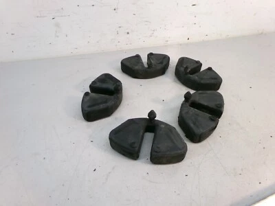 Amortiguadores de goma de buje trasero para 2013 en Suzuki GW250 GW 250 S156 Foto 1 de 4