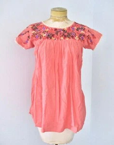 Vtg 60s 70s coral pink cotton Mexican floral embroidery peasant hippy top S/M - Picture 1 of 5