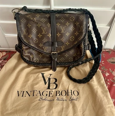Bolso Louis Vuitton de “Bolsos Boho Vintage” Cuero Usado Sin Flecos Foto 1 de 4
