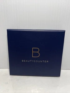 BEAUTYCOUNTER Velvet 9 Color EyeShadow Palette in ~ ROMANTIC ~ Rare, New - Picture 1 of 5