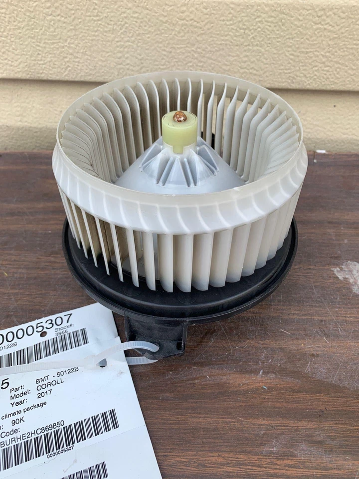 ✅ Toyota Corolla 2017 soplador motor OEM Foto 1 de 3