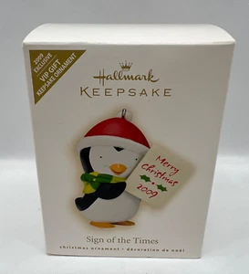 Hallmark 2009 VIP exclusivo fechado signo de los tiempos adorno de Navidad pingüino - Imagen 1 de 3