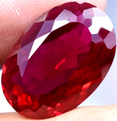Natural 22.10 Ct Blood Red Ruby Mozambique GGL Certified Loose Gemstone - Image 1 of 4