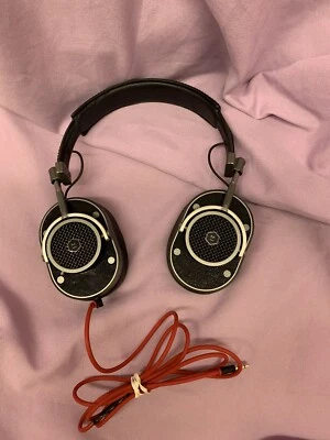 Проводные наушники Master & Dynamic! Редкий товар! Работает отлично! Бесплатная доставка! - Изображение 1 из 4