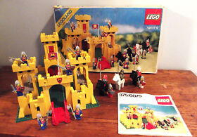 Vintage 1978 LEGO Castle System 6075 Yellow Castle & Minifigures w/ Box & Instr