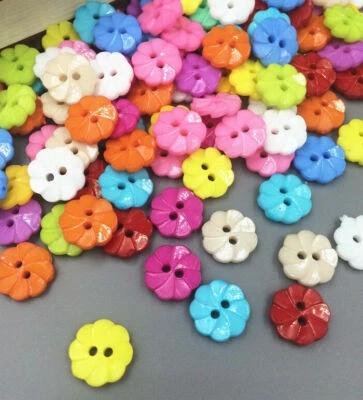100 Pcs Mixed Flower 2 Holes Acrylic Buttons fit Sewing and Scrapbooking 13mm - Image 1 of 2